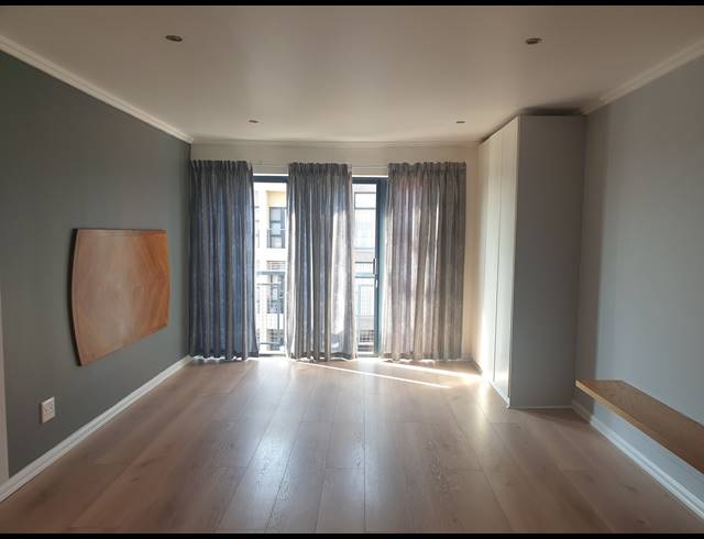1 BEDROOM APARTMENT FOR SALE IN UMHLANGA RIDGE